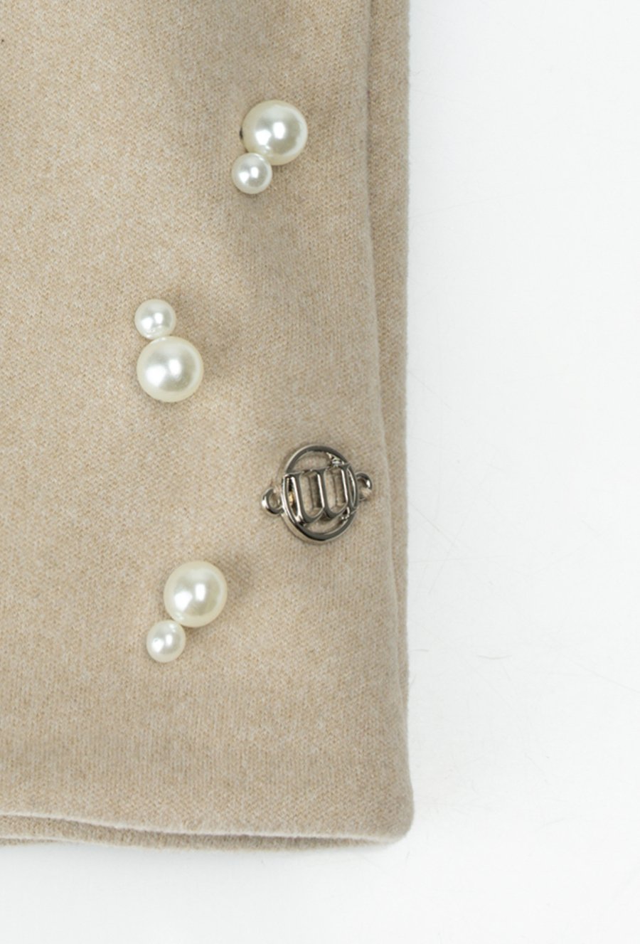 Rękawiczki z ozdobnymi koralikami