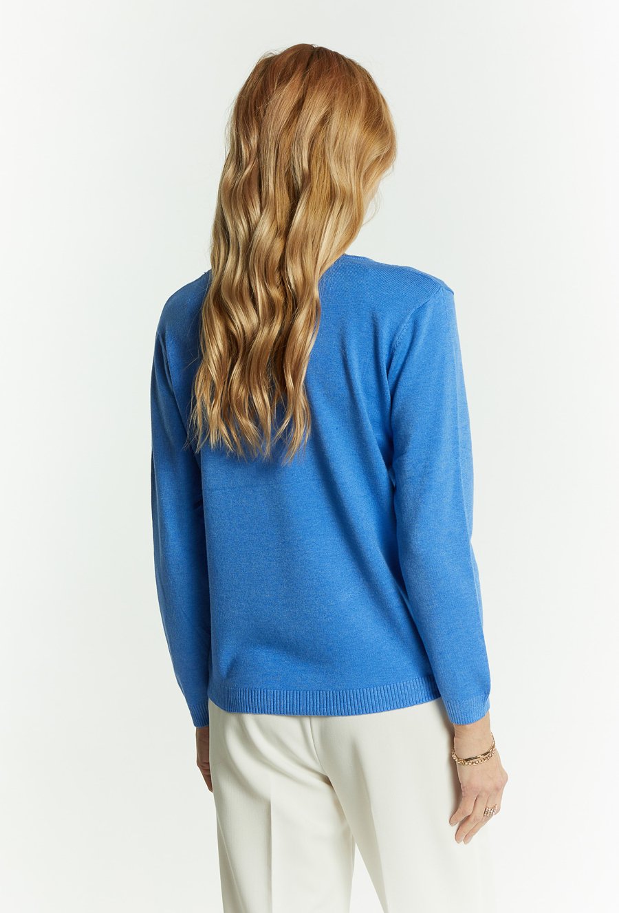 Wiskozowy sweter z dżetami