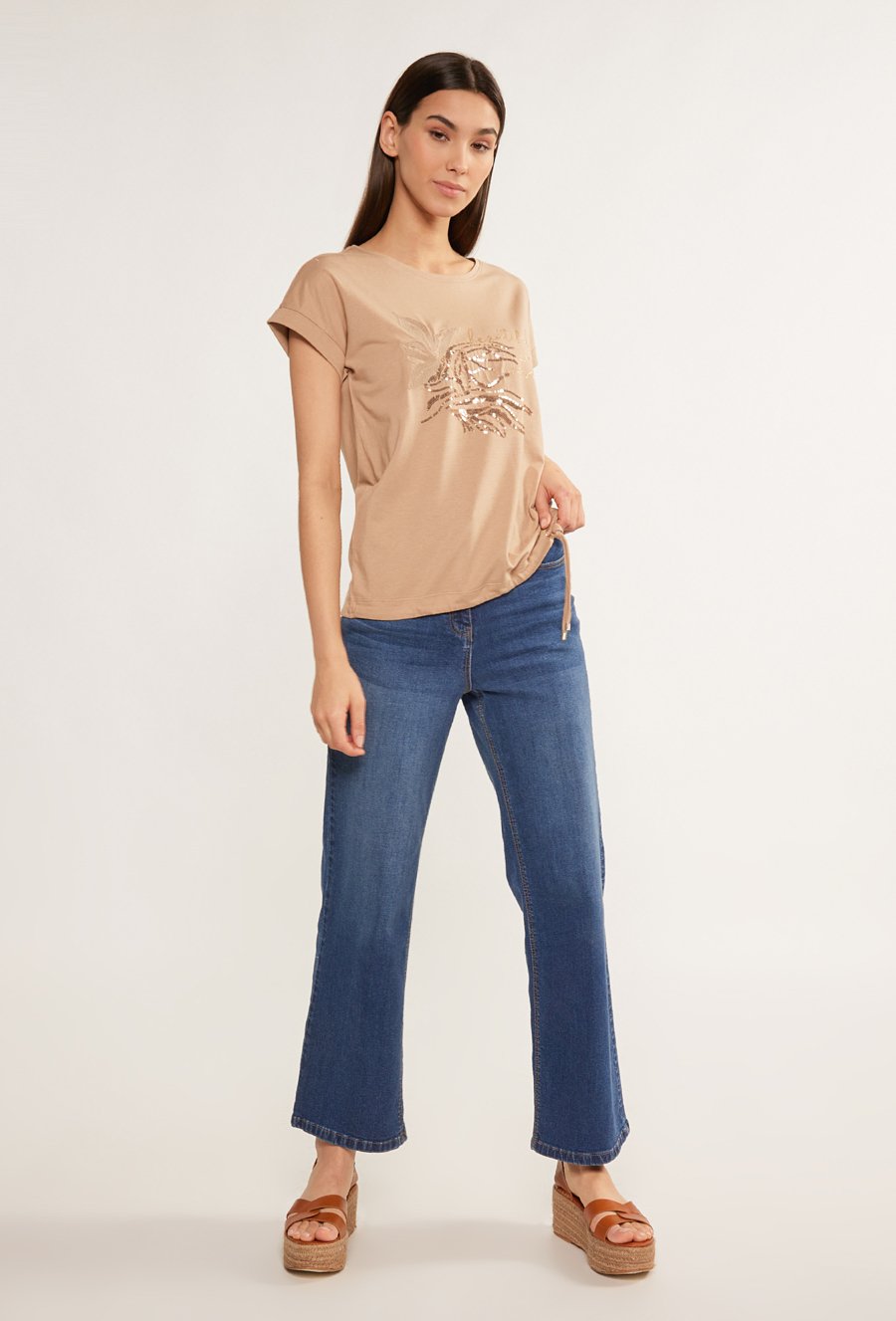 T-shirt ze zdobieniem