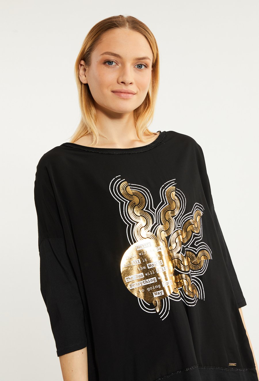 Bluzka damska z dłuższym tyłem