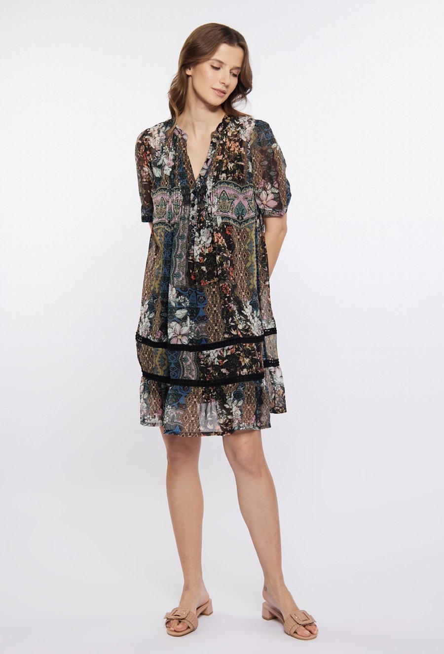 Wzorzysta sukienka damska mini