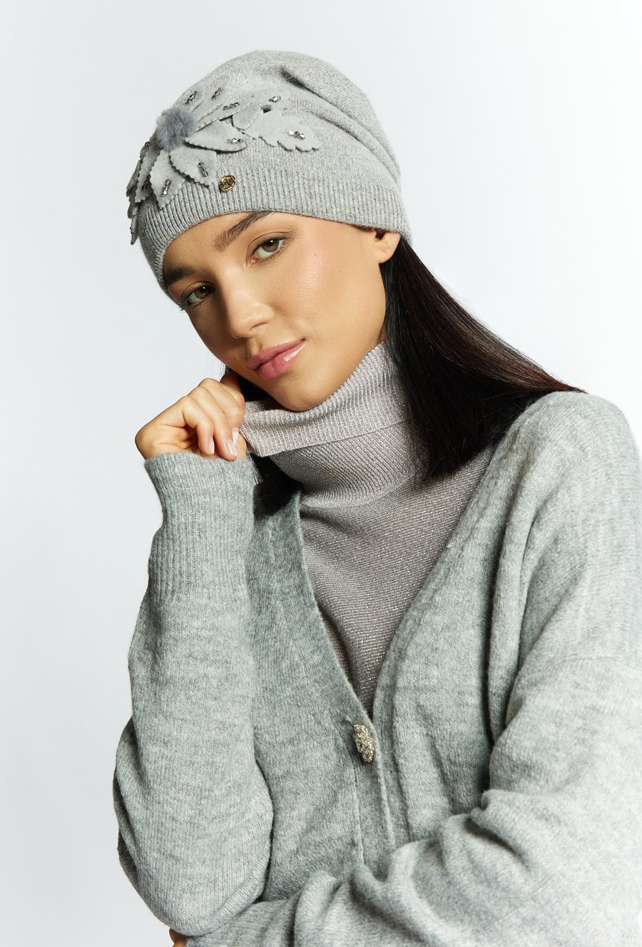 Dzianinowa czapka damska