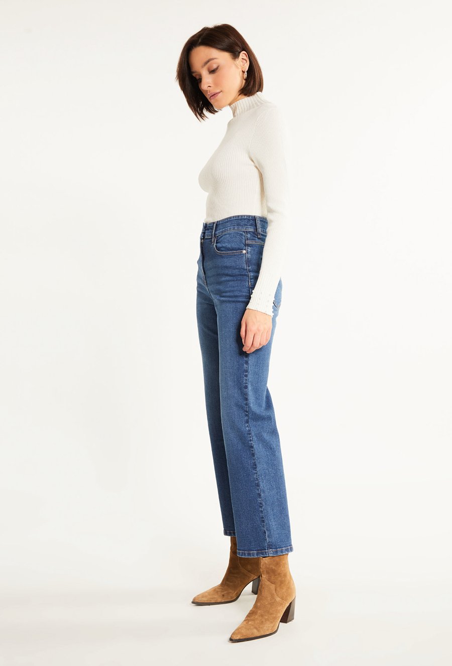 Jeansy z szeroką nogawką