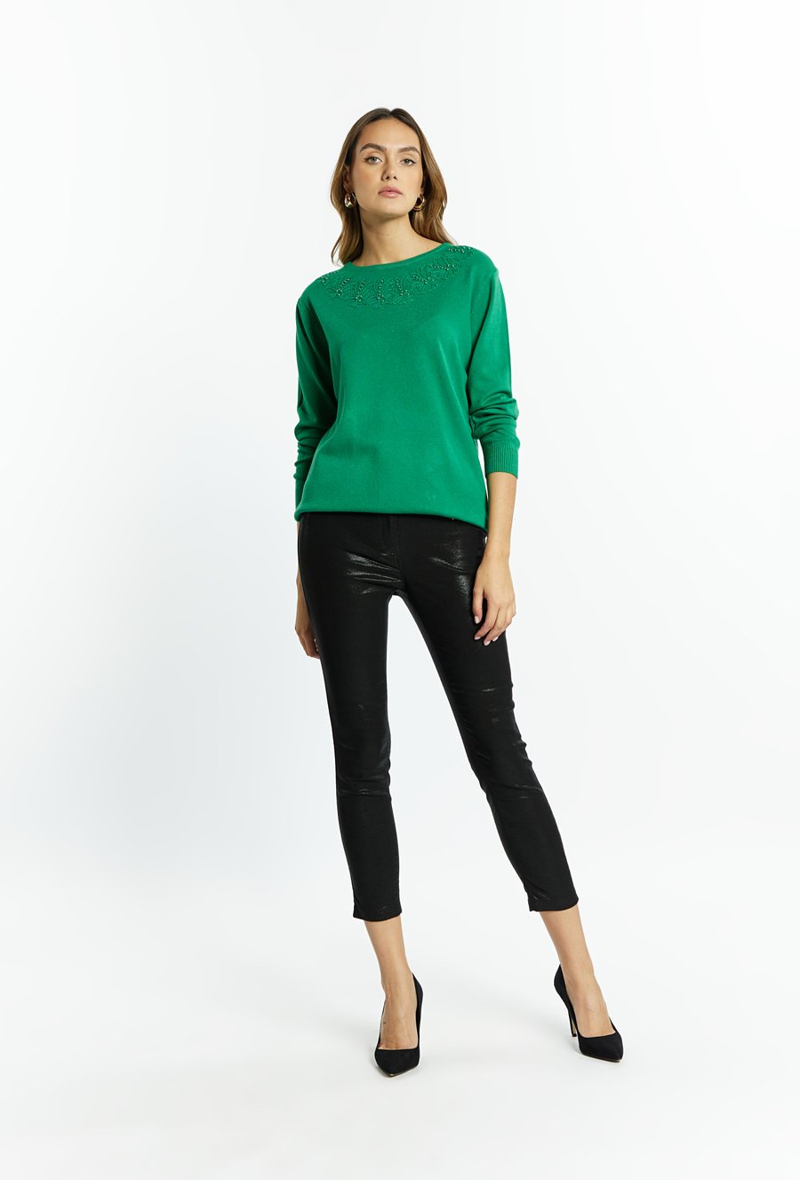 Sweter damski z koralikami