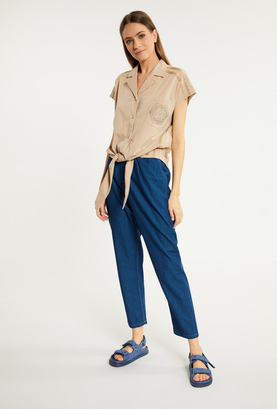 Bluzka damska z wiązaniem u dołu