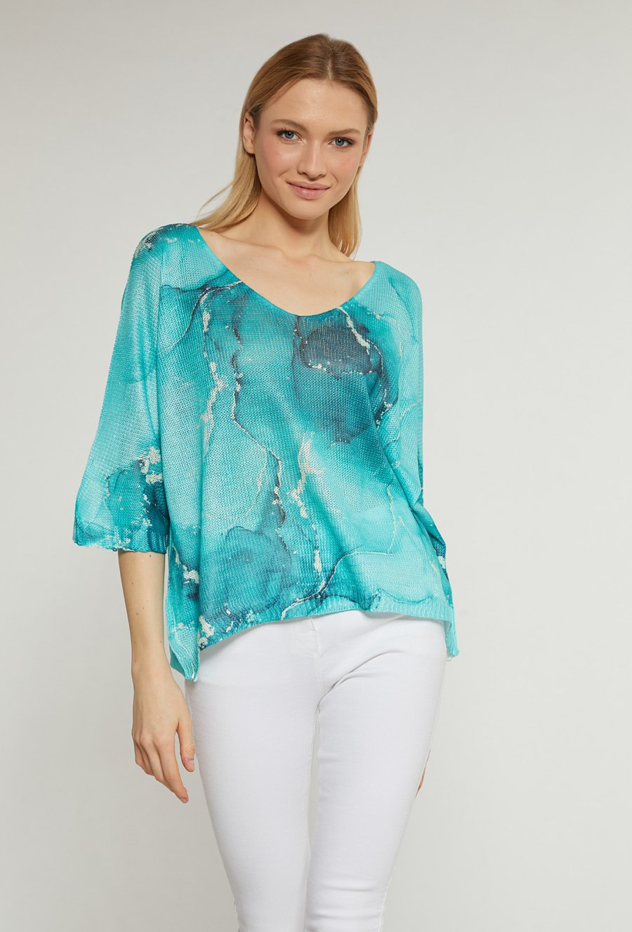 Wzorzysty sweter damski