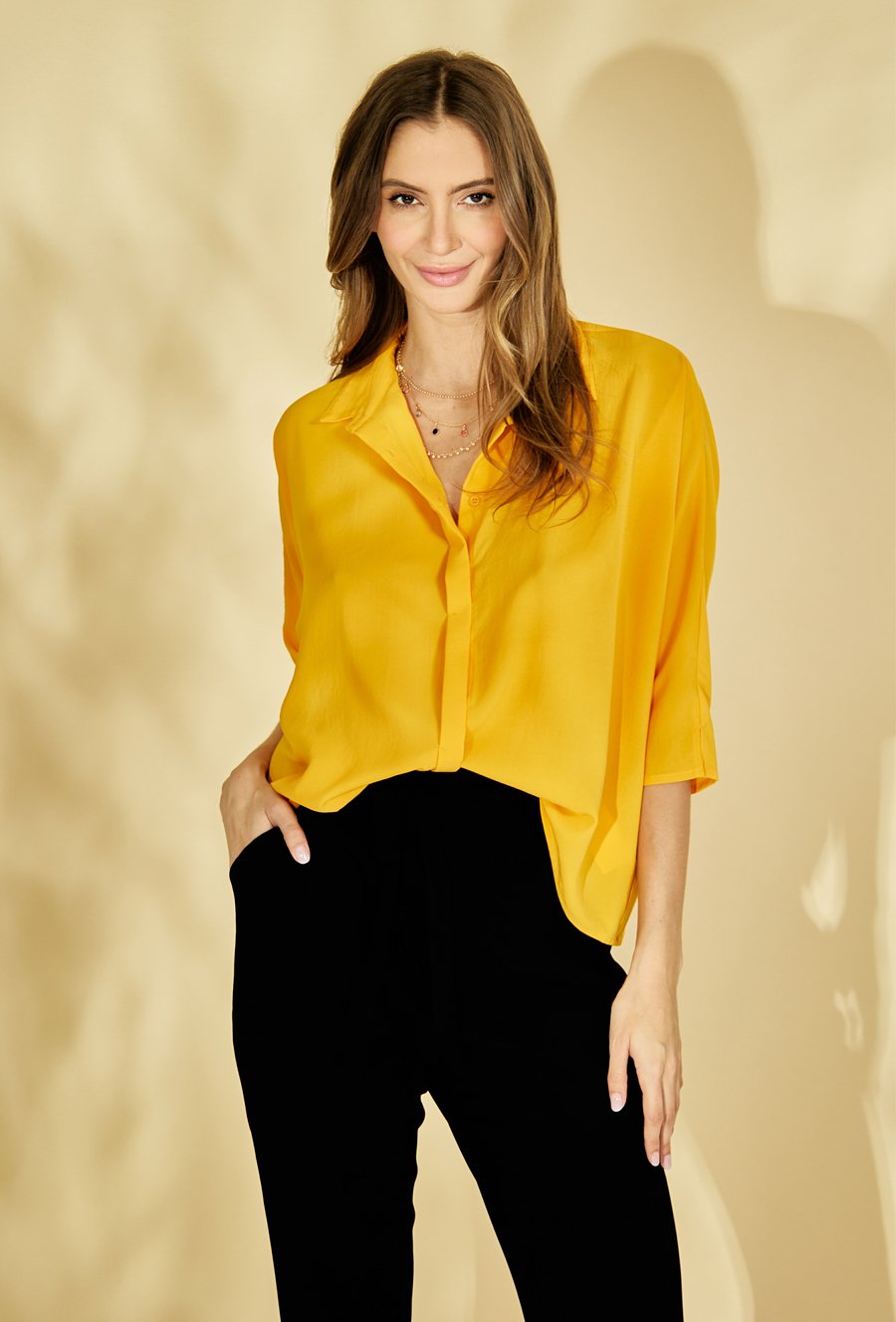 Gładka koszula z rękawem 3/4