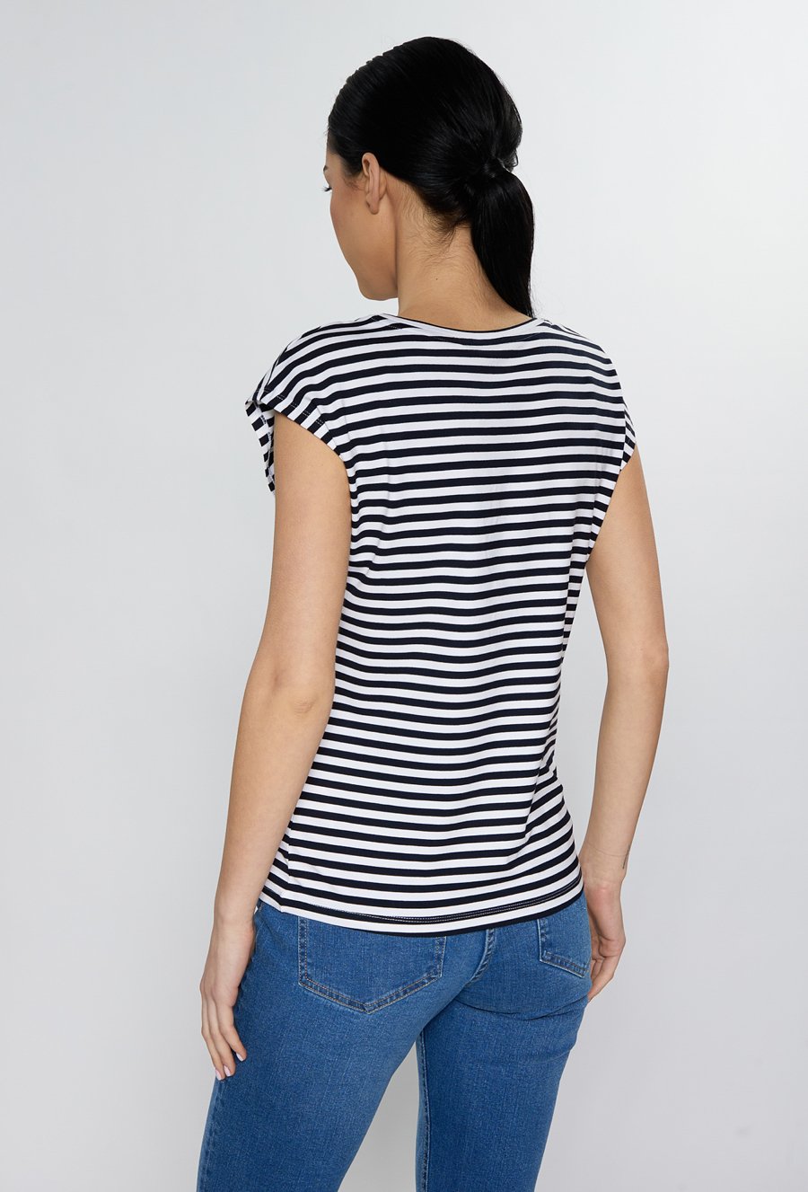 T-shirt damski w paski