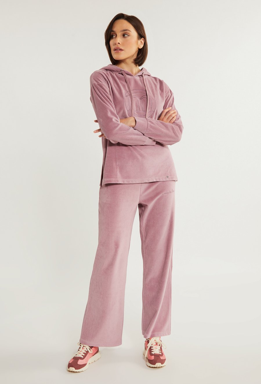 Bluza z kapturem na co dzień