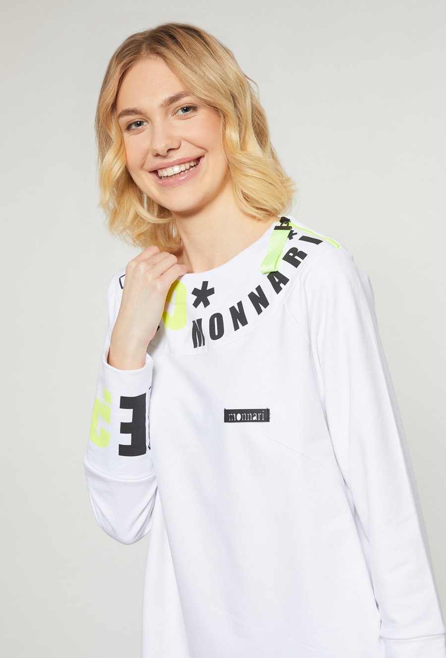 Bawełniana sukienka z logo