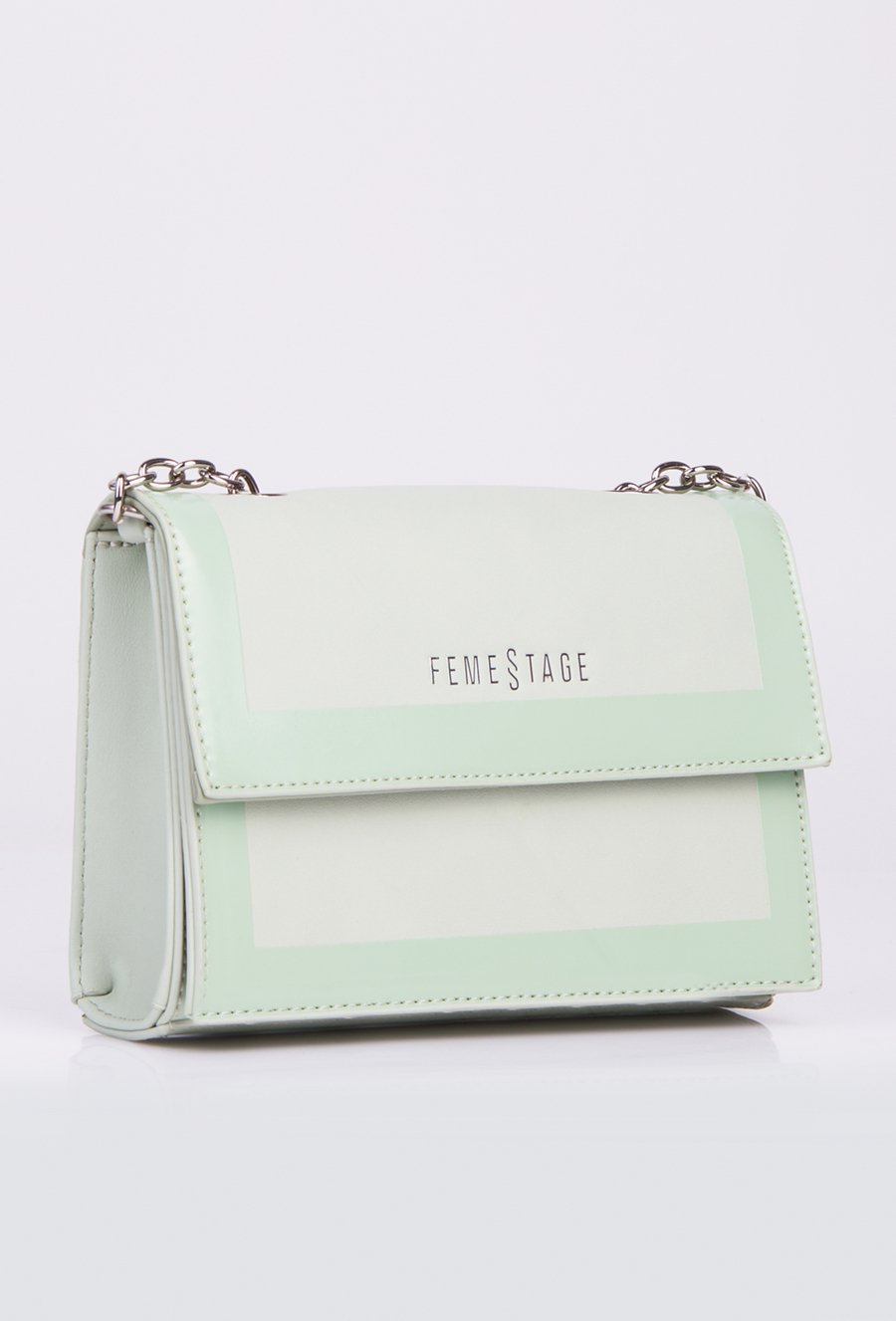 Mała torebka damska z klapką