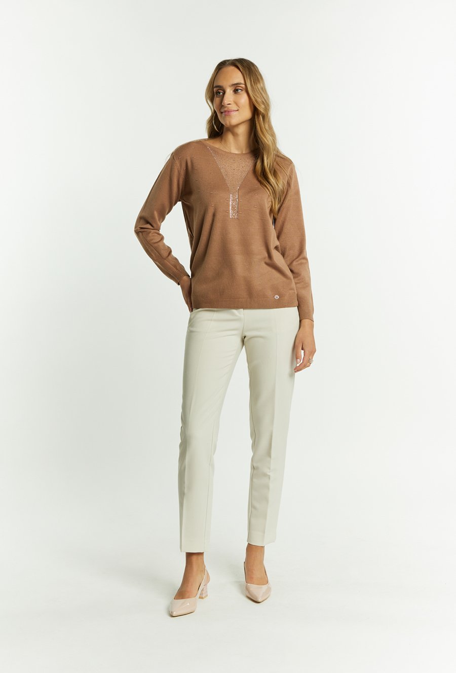 Wiskozowy sweter z dżetami