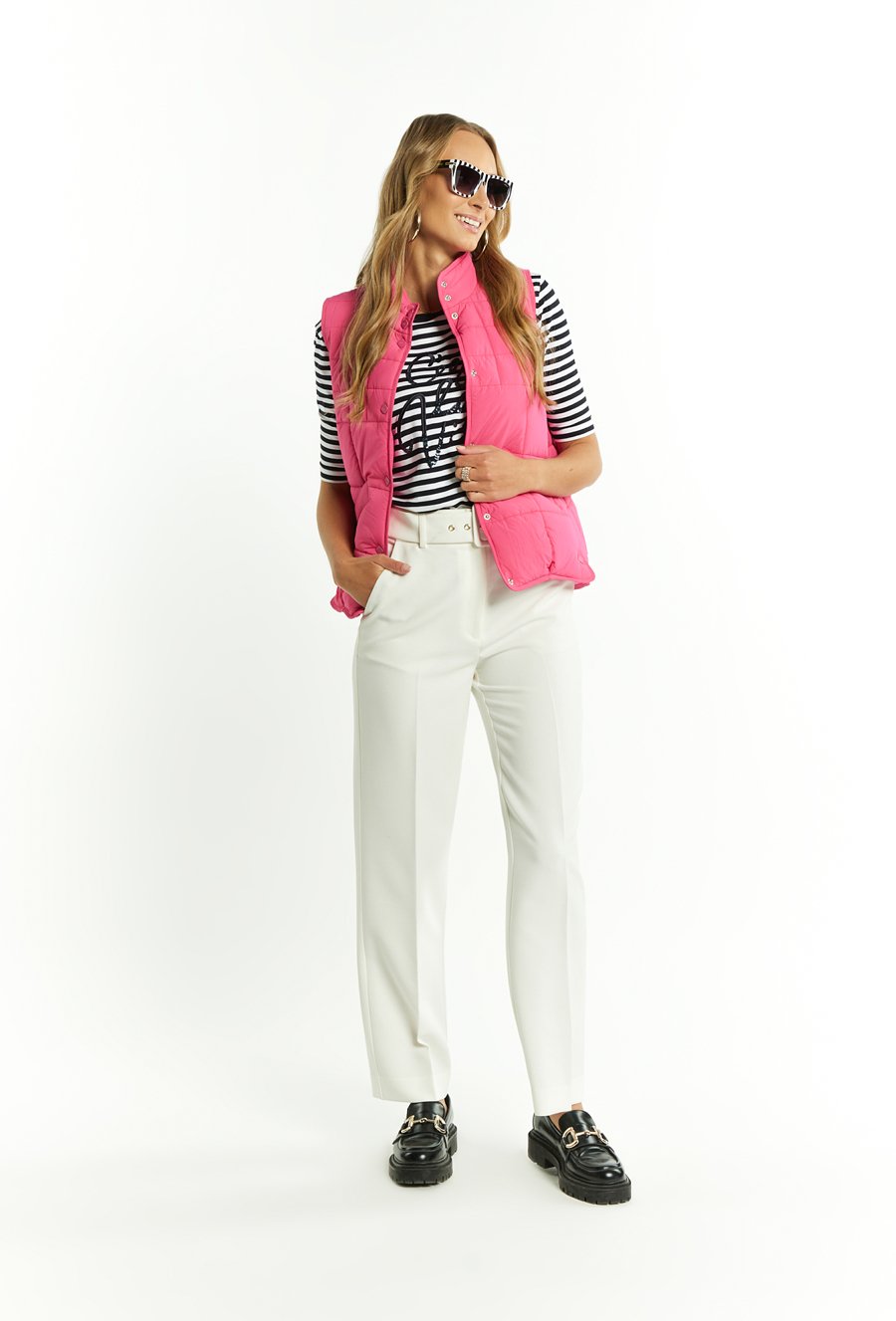 Kr&oacute;tka pikowana kamizelka