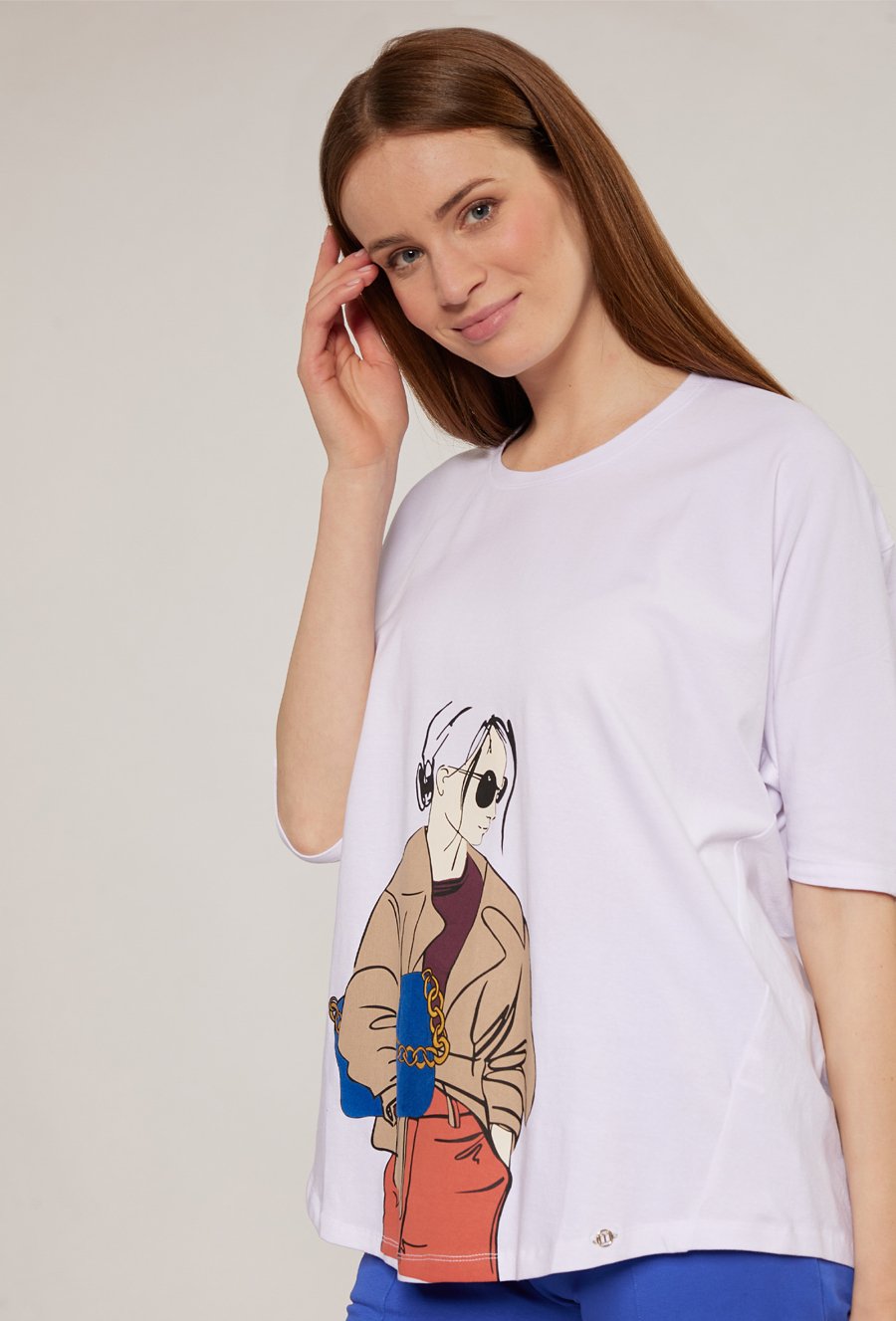 Bluzka z ozdobnym nadrukiem