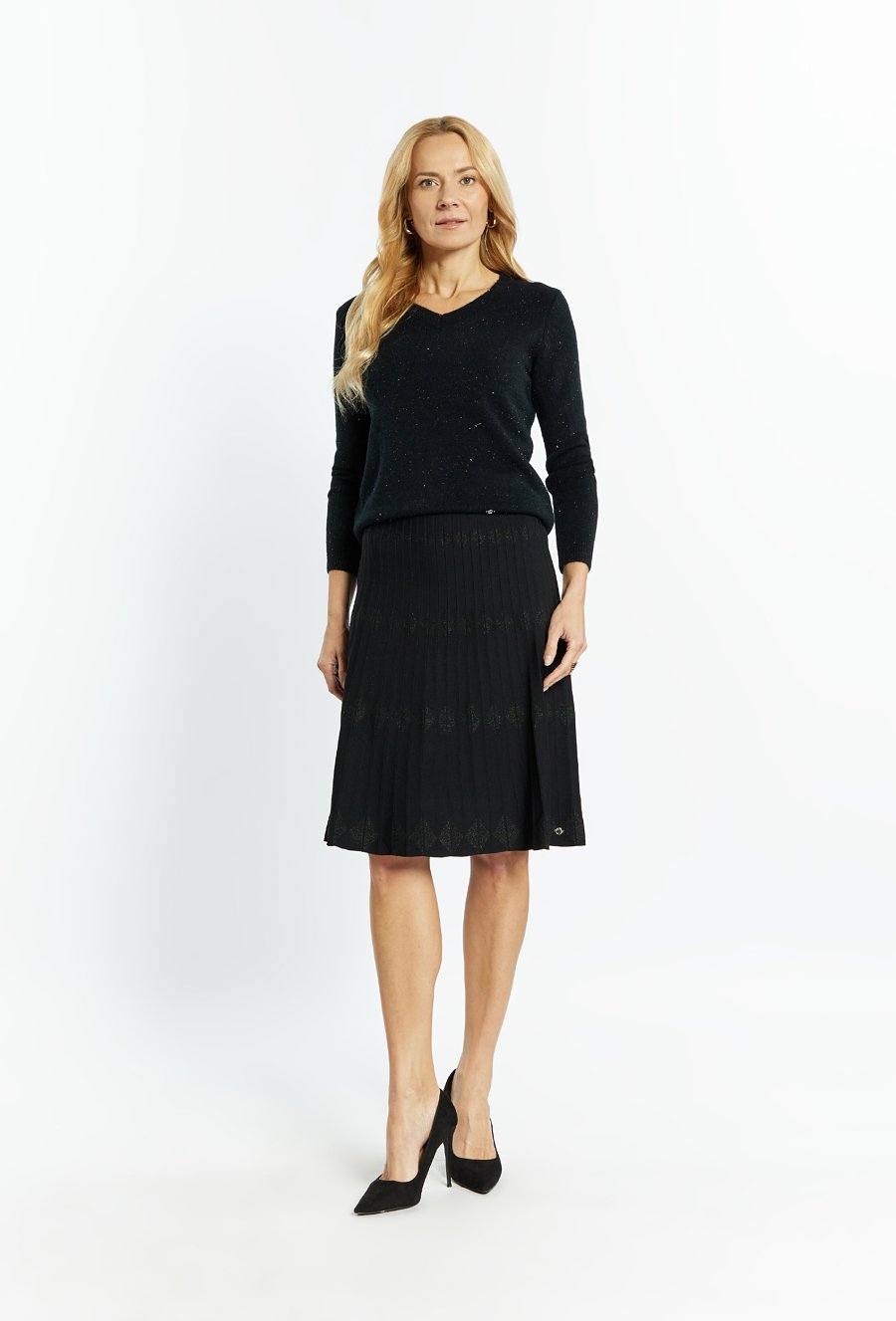 Połyskujący sweter damski