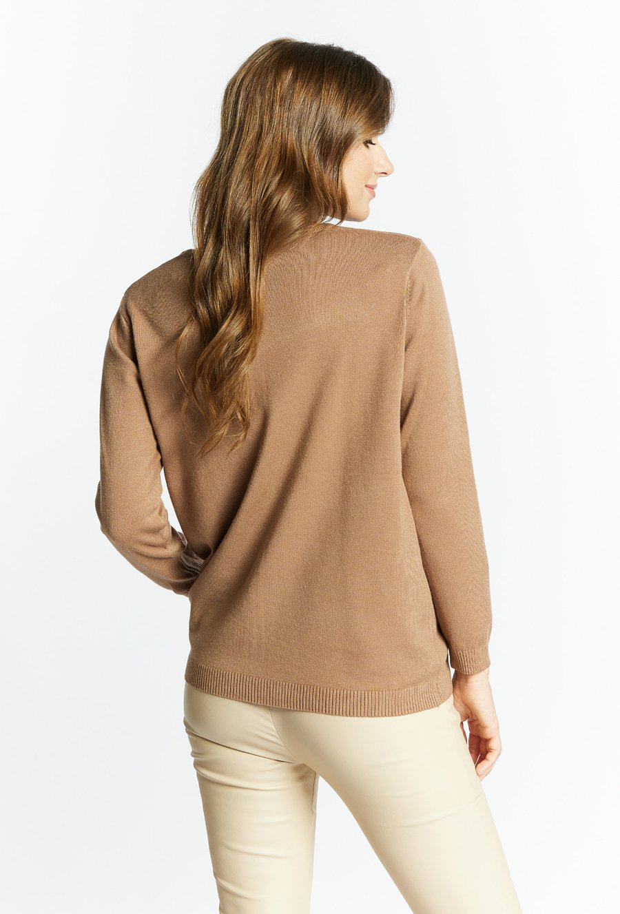 Sweter wykonany z wiskozy