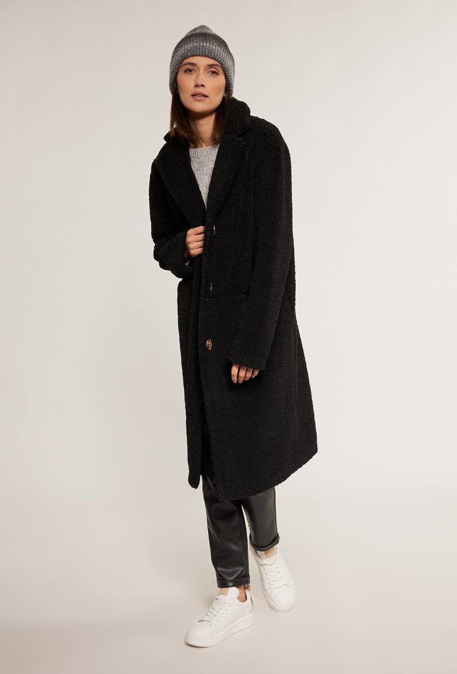 Wielobarwna czapka damska