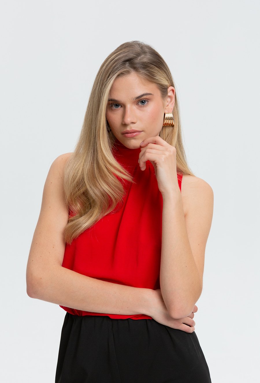 Elegancka bluzka z wiązaniem