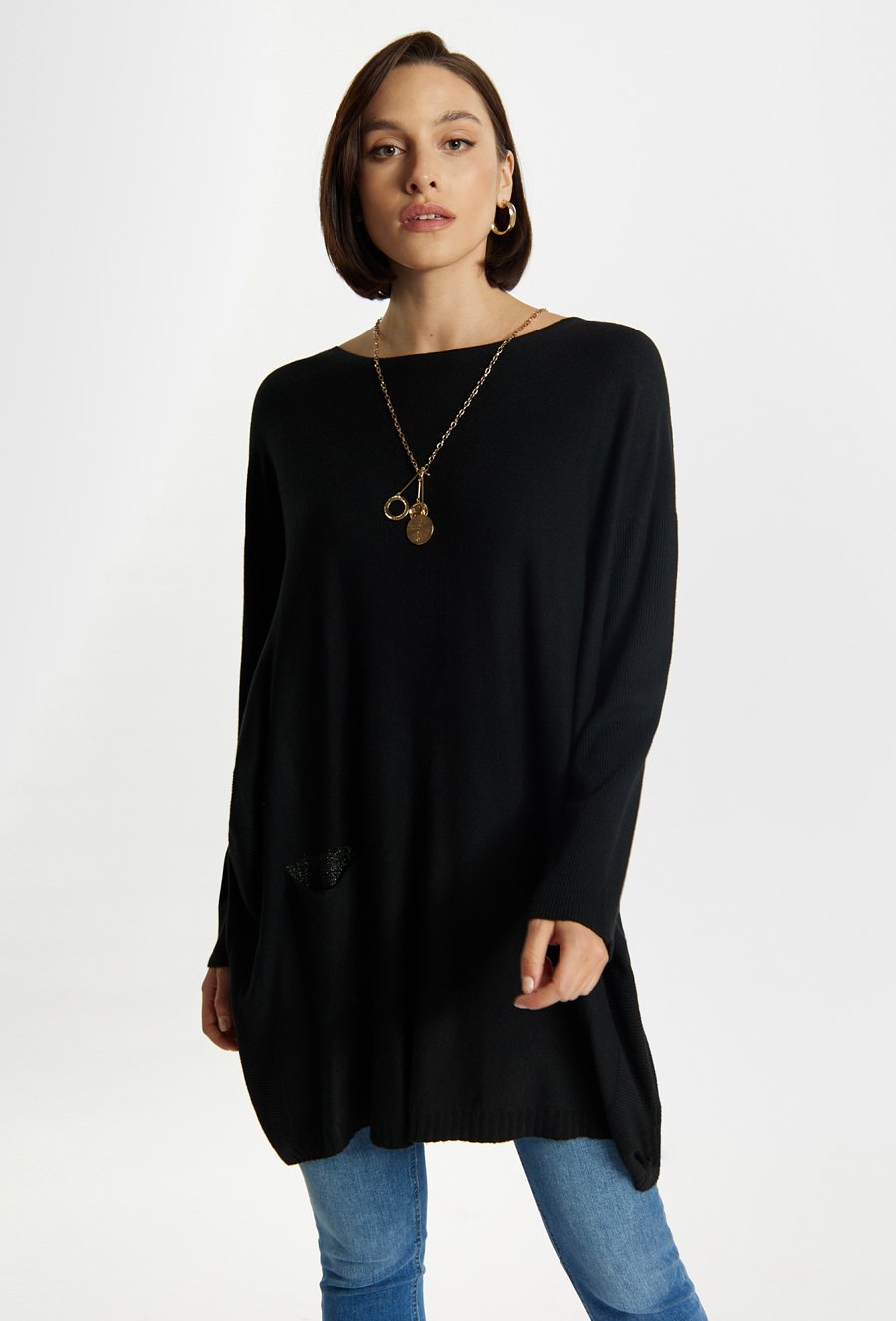 Sweter damski z kieszonkami