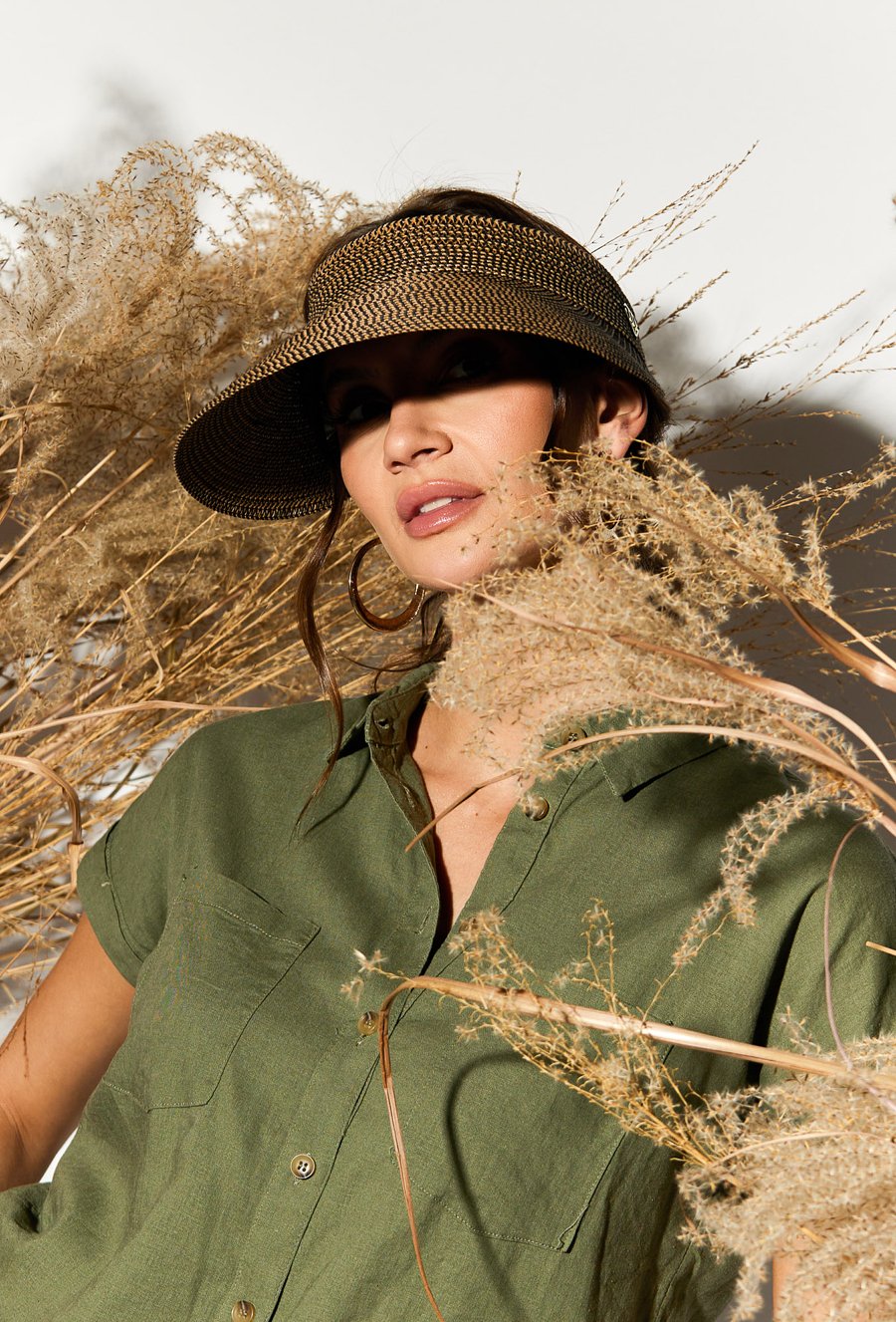 Daszek damski z rafii