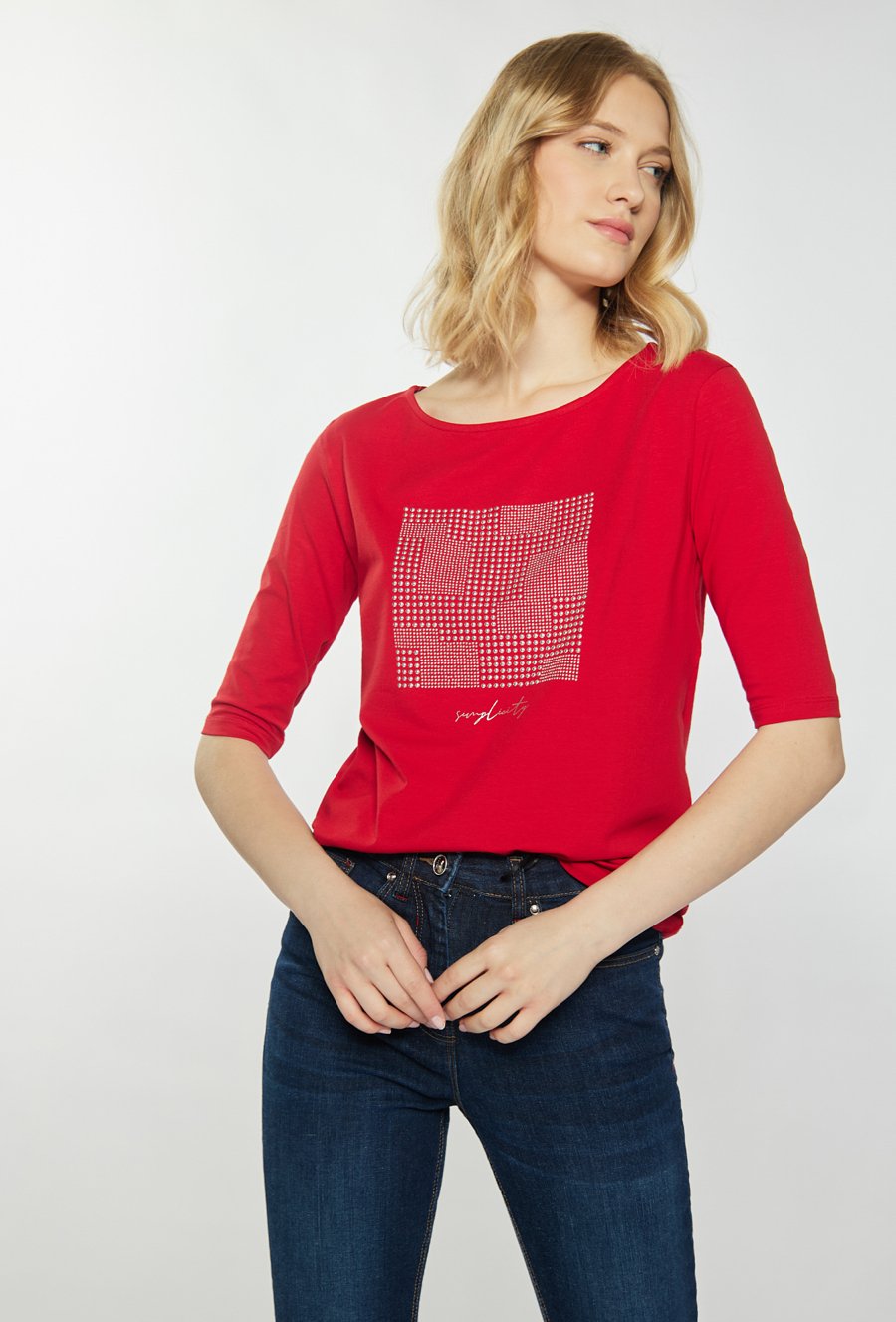 T-shirt damski z dżetami