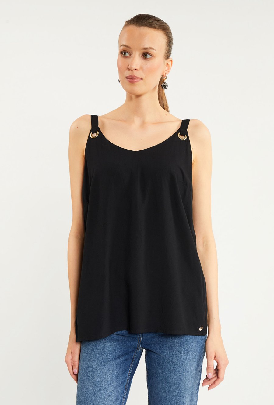 Gładki top z wiskozy