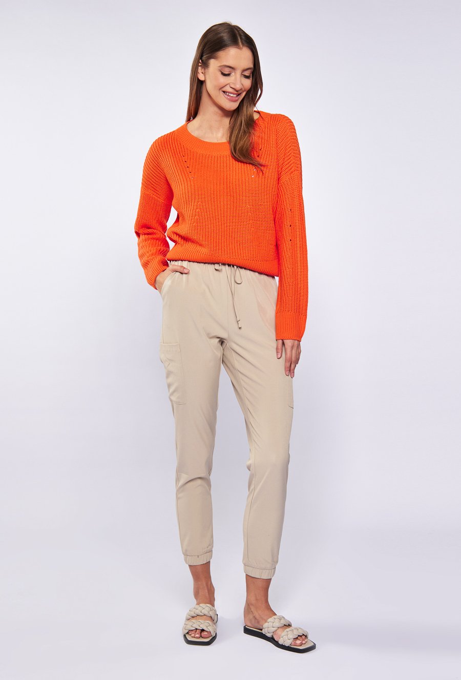 Kr&oacute;tki sweterek