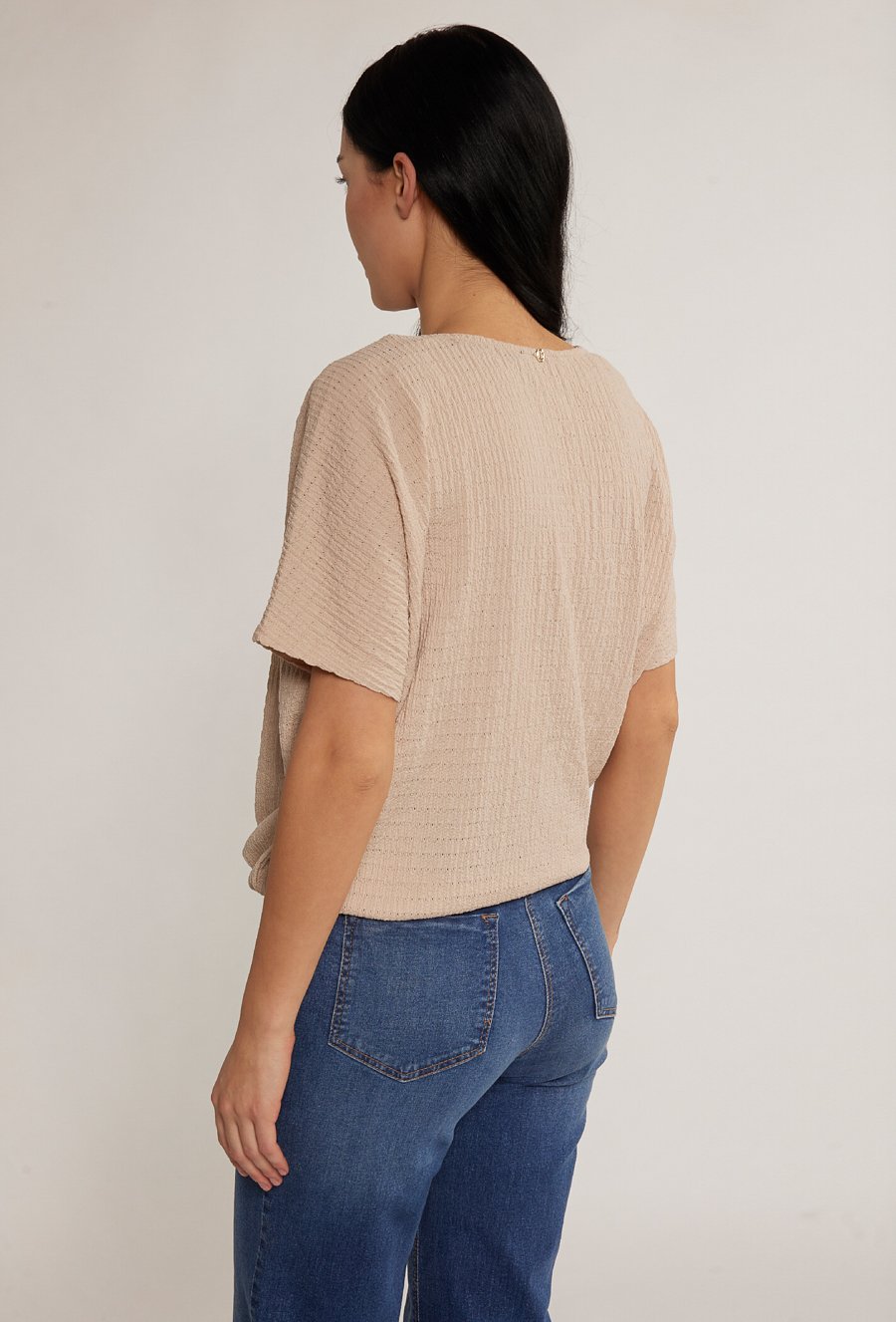 Bluzka z ozdobnym wiązaniem