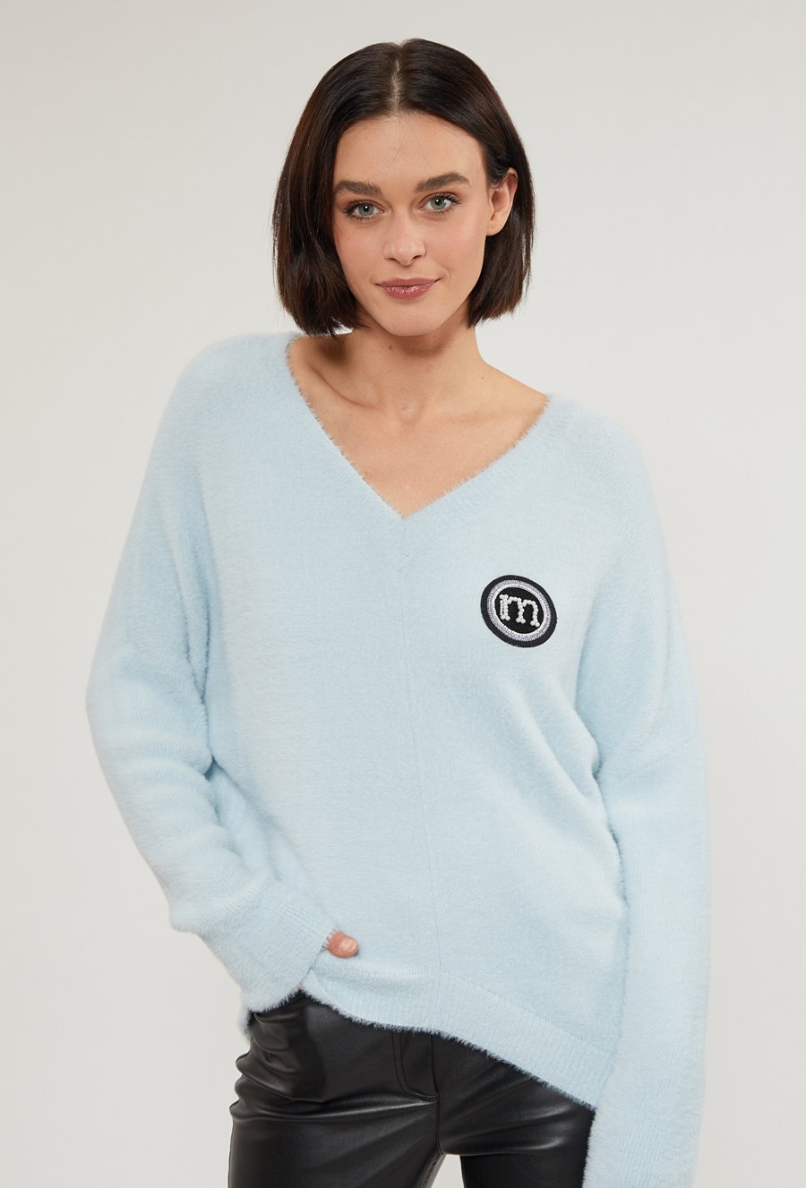 Sweter damski z włosiem