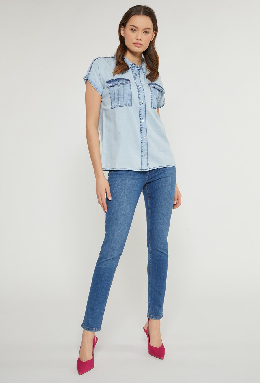 Bluzka z kołnierzykiem