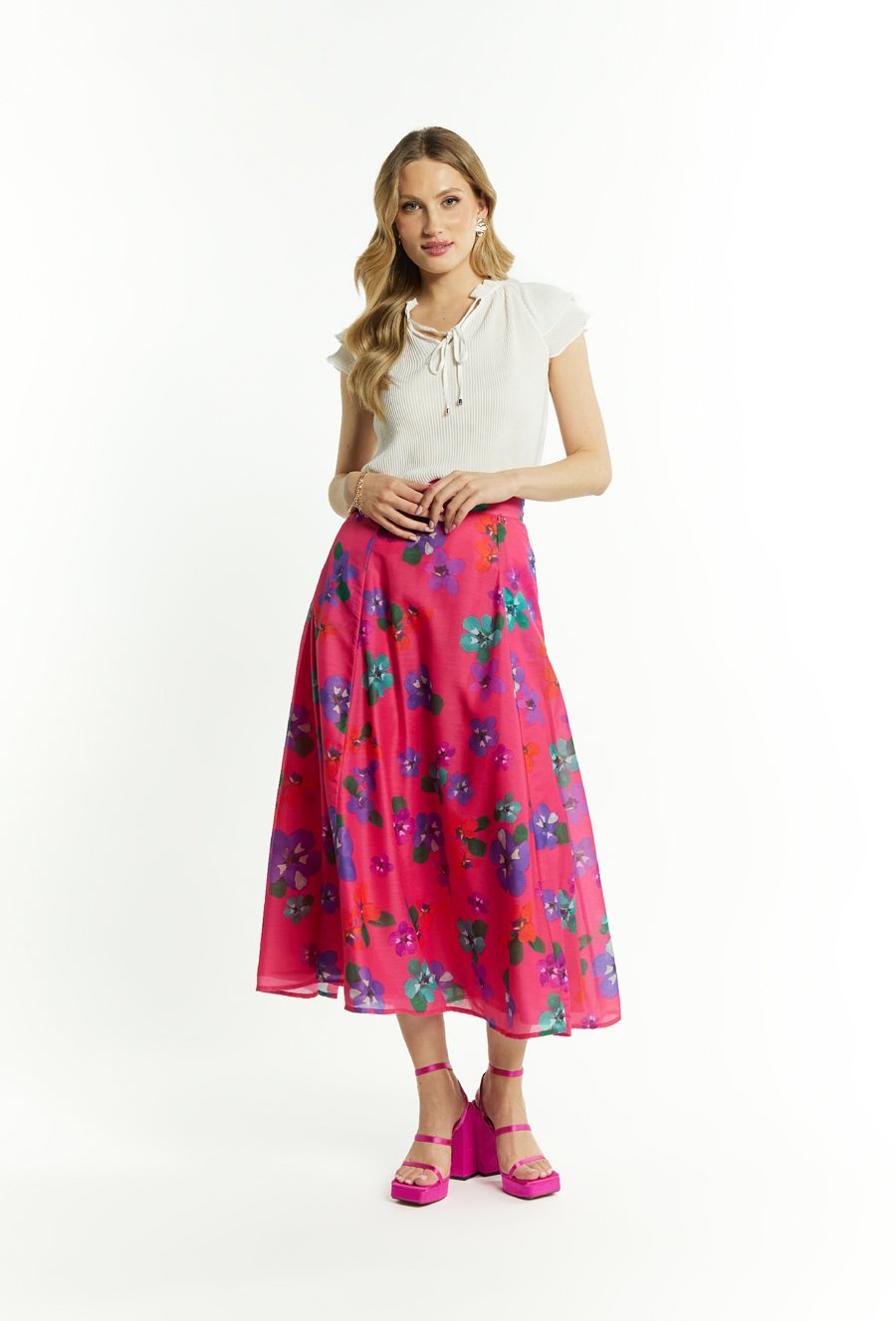 Rozkloszowana sp&oacute;dnica midi