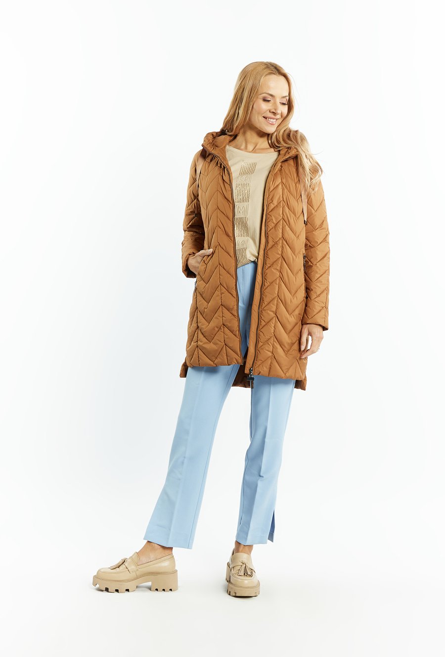 Pikowany płaszcz damski