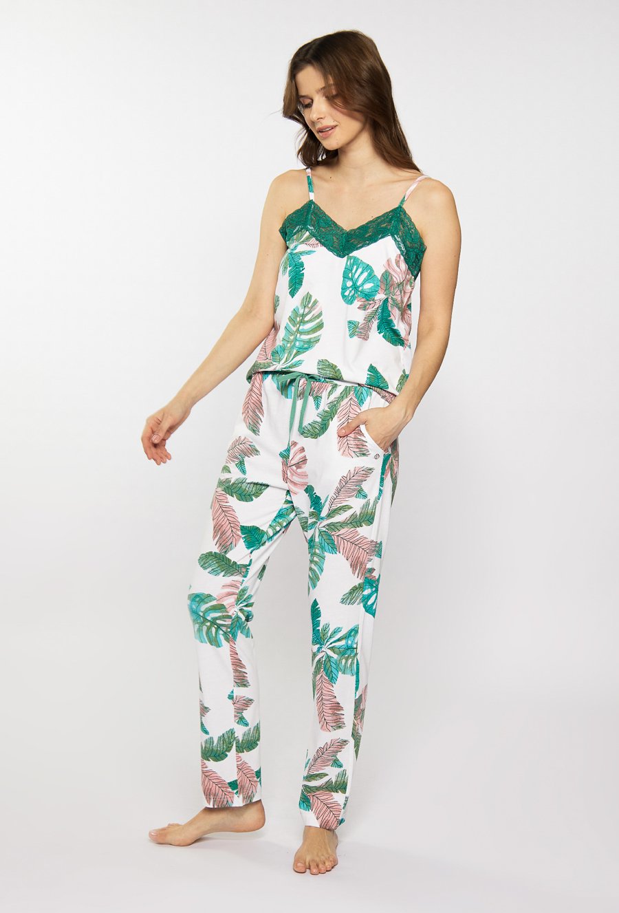 Spodnie od piżamy z wzorem w liście