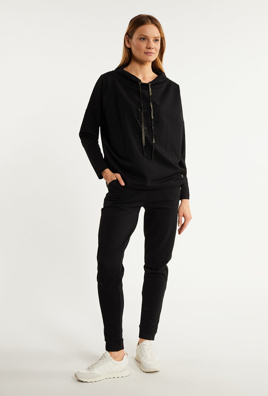 Bluza damska z dżetowym wzorem