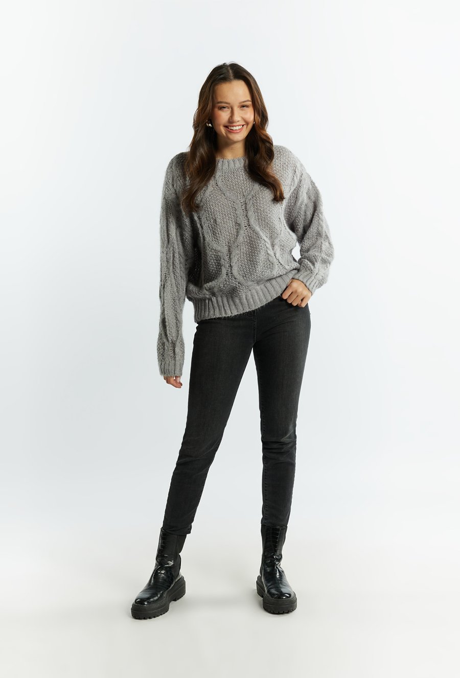 Sweter damski ze splotem