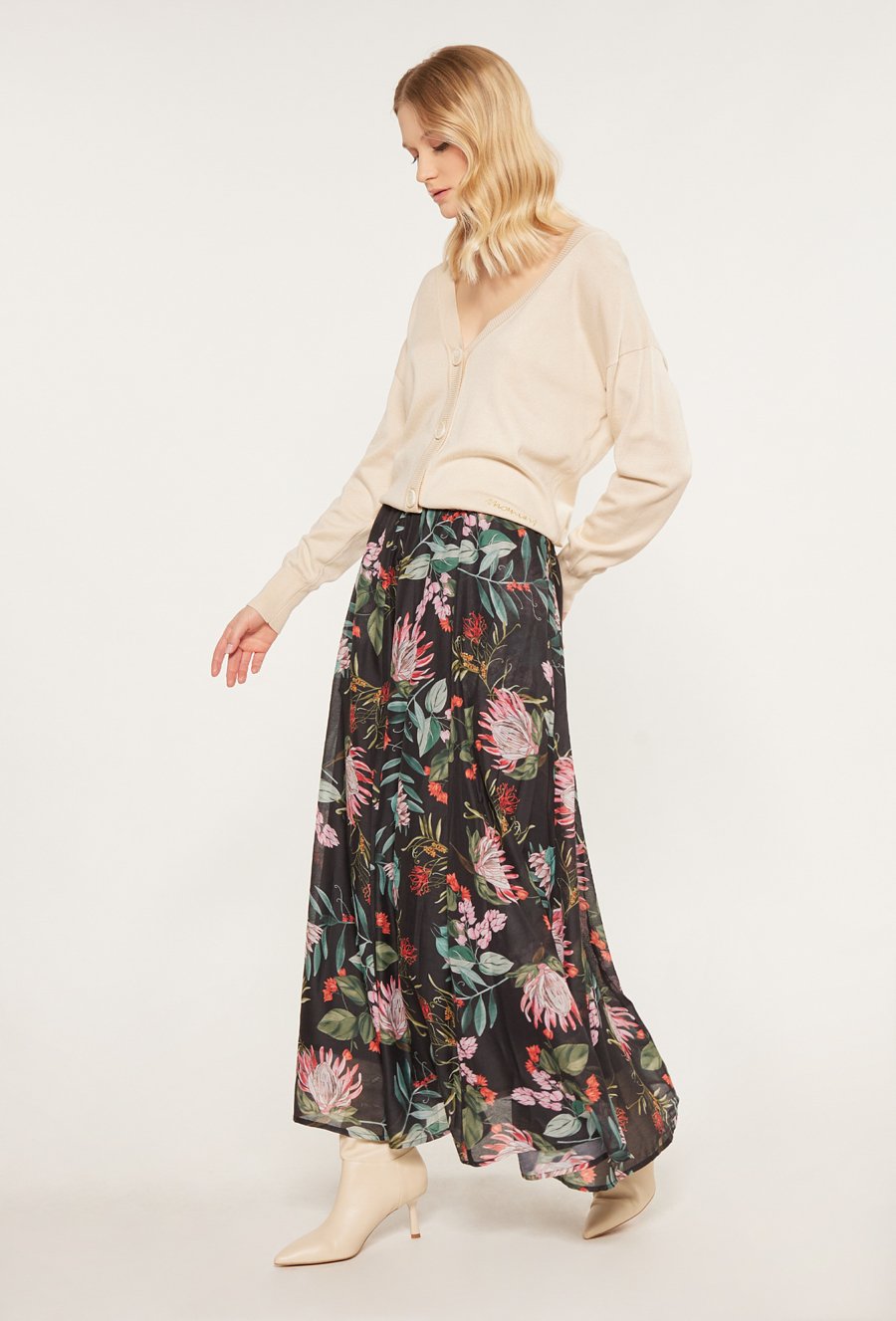 Wzorzysta sp&oacute;dnica maxi