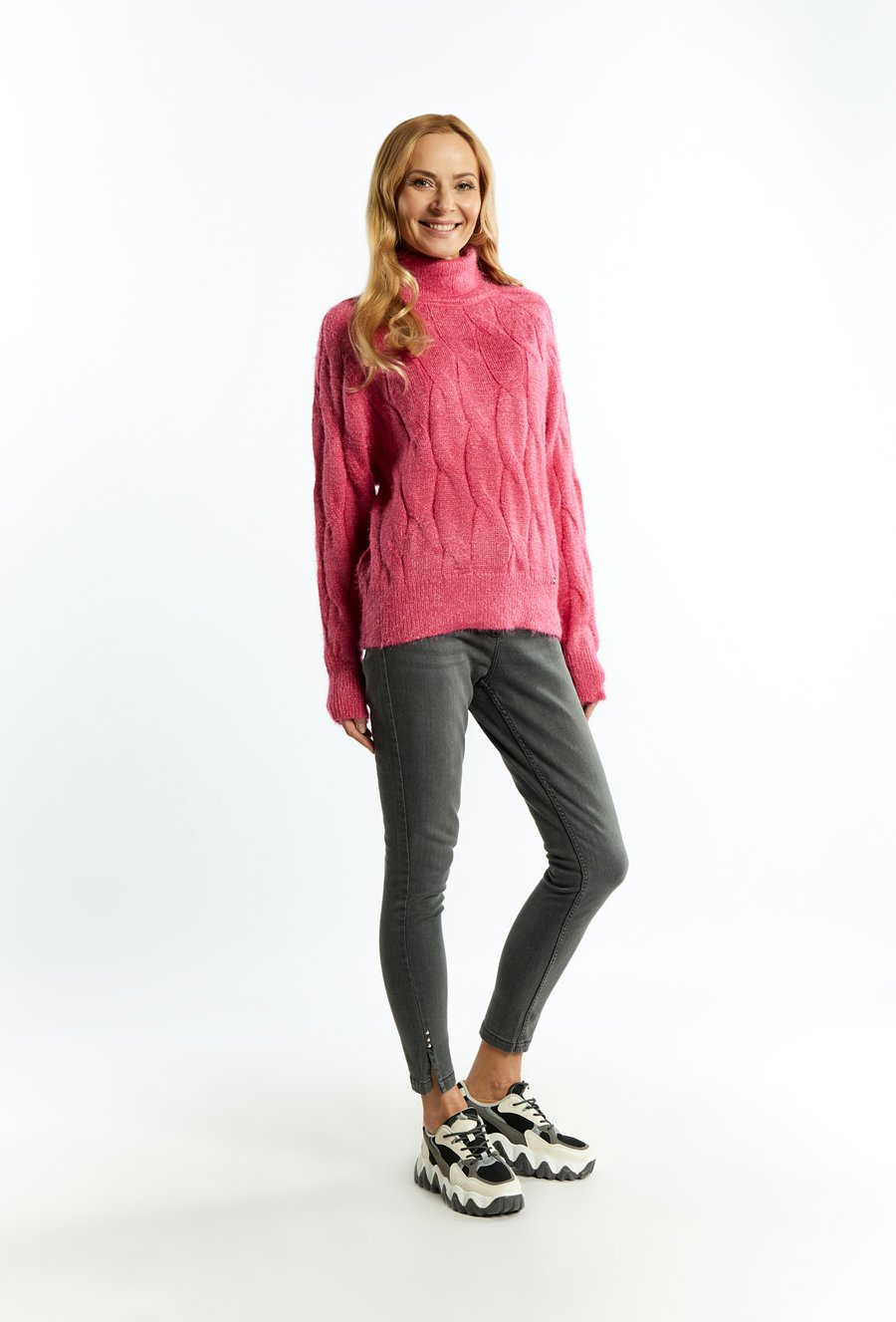 Sweter damski z golfem