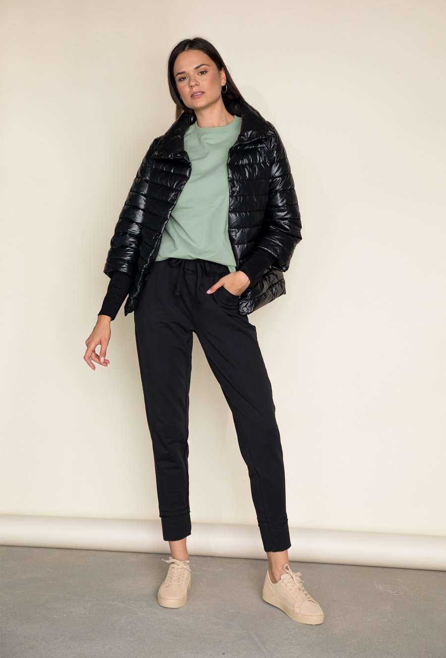 Kr&oacute;tka kurtka damska