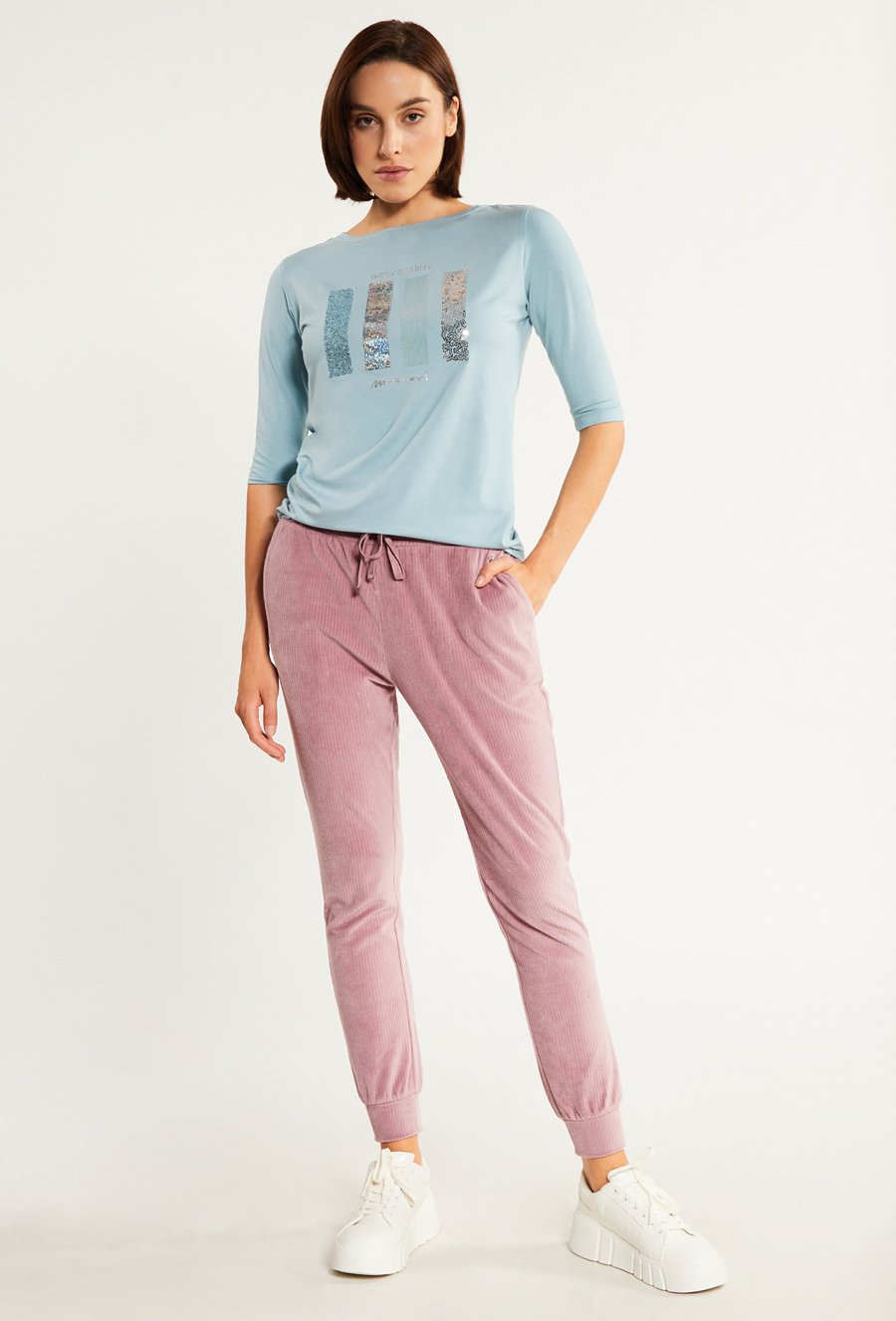 T-shirt z ozdobnym panelem