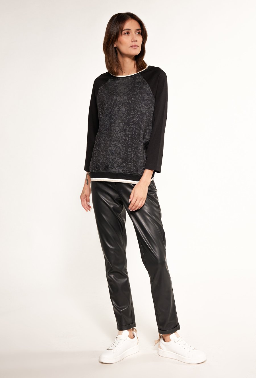 Bluza damska z wzorzystym panelem