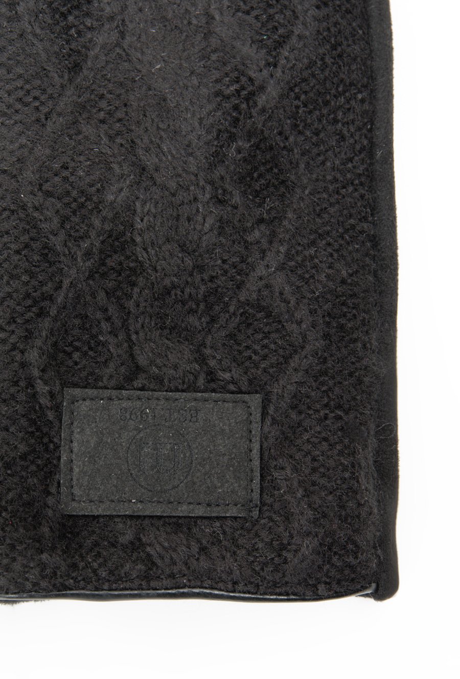 Rękawiczki z ciekawym splotem