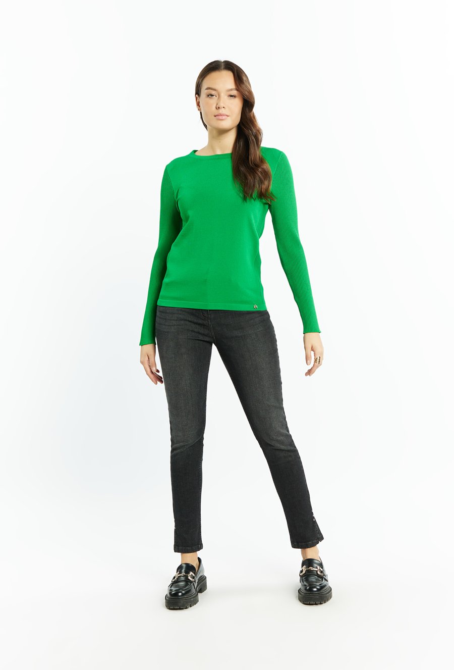 Dopasowany sweter damski