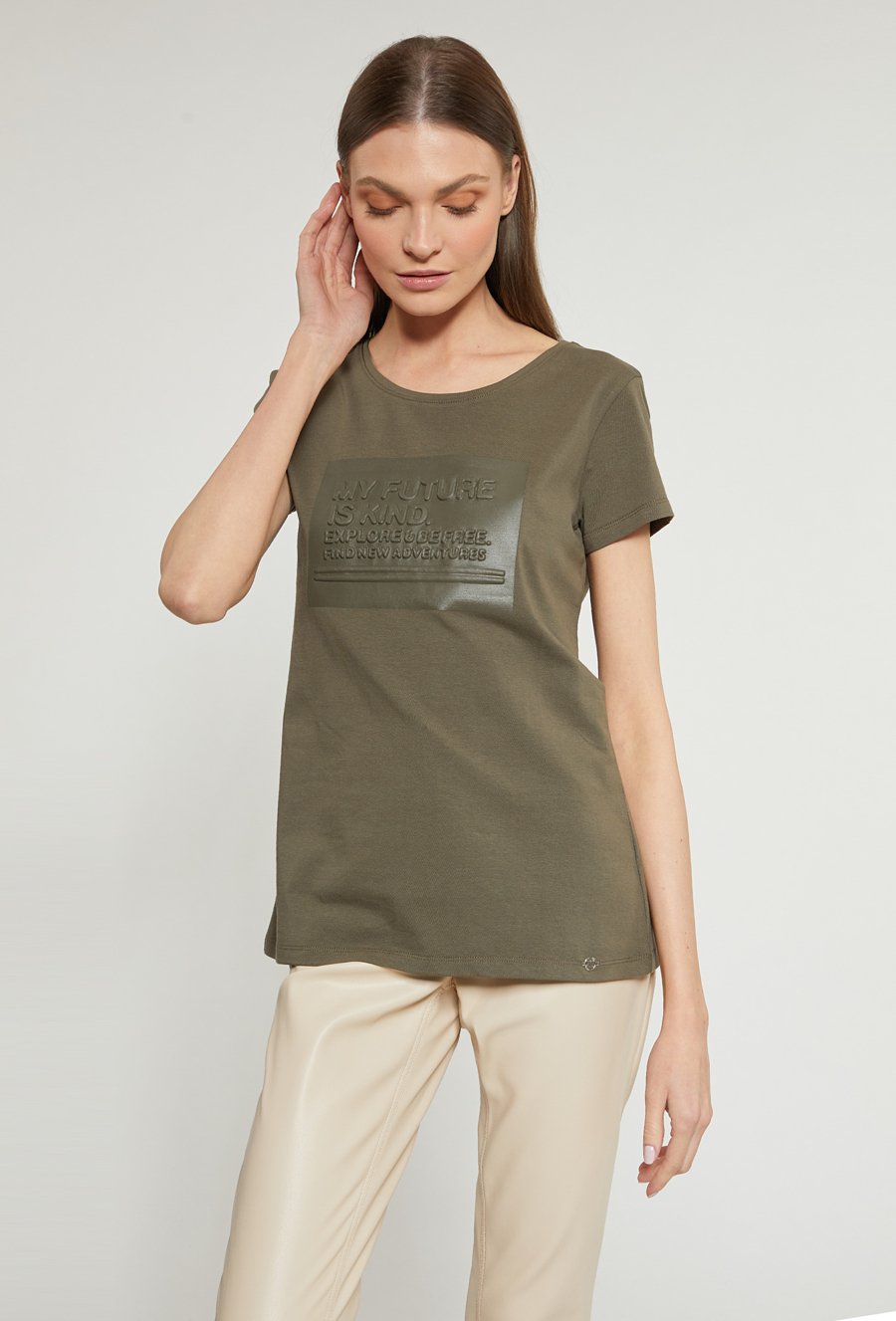 T-shirt damski z nadrukiem