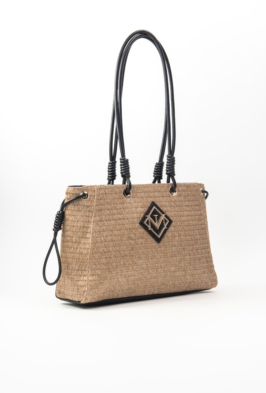 Koszyk ze słomianym frontem