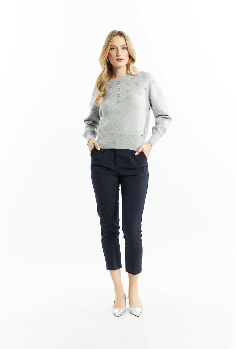 Sweter damski z dżetami