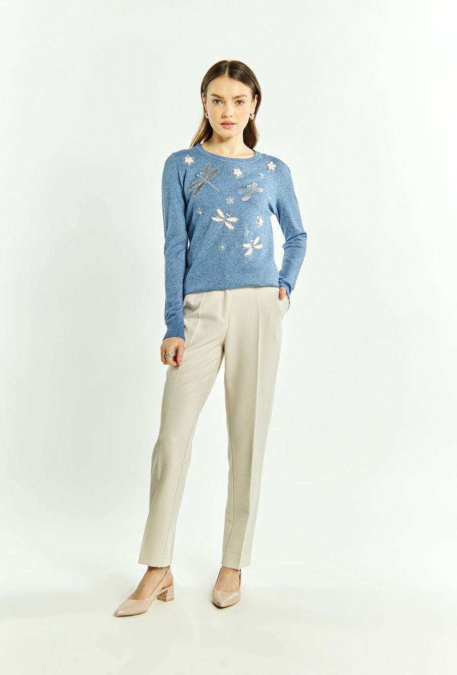 Sweter damski z aplikacjami