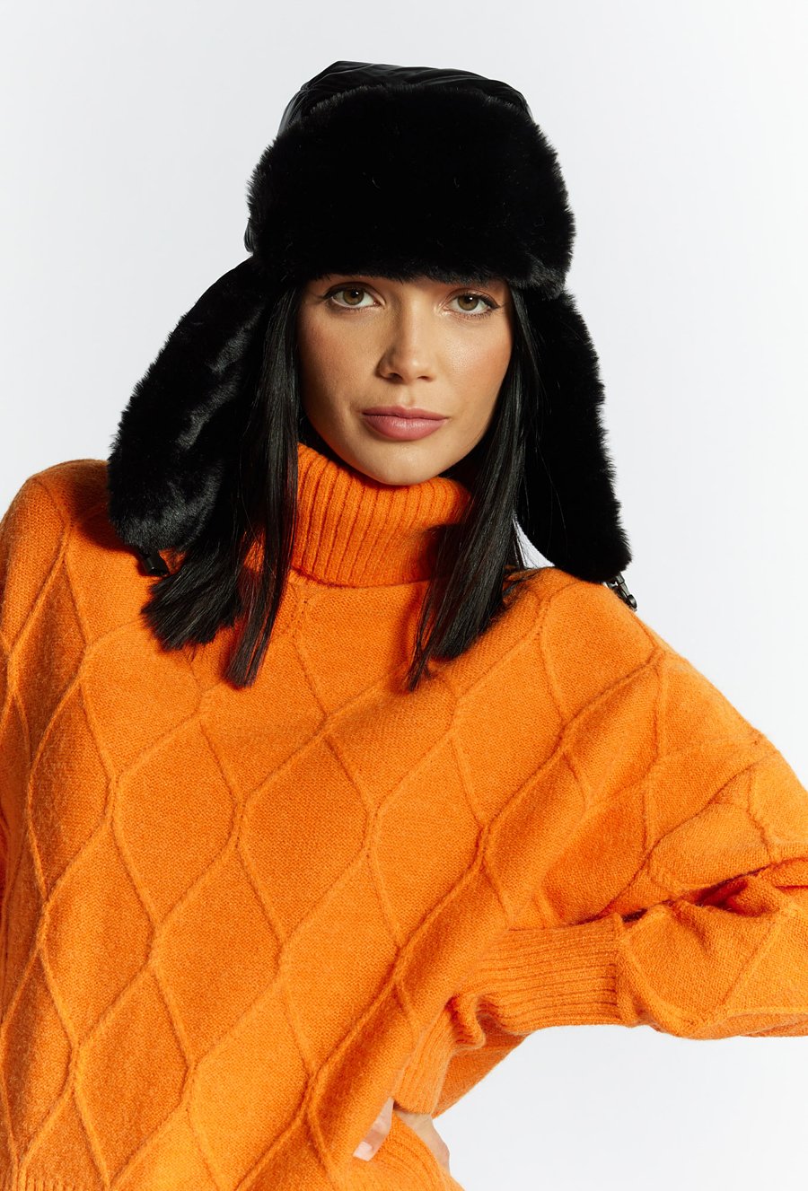 Czapka damska z nausznikami