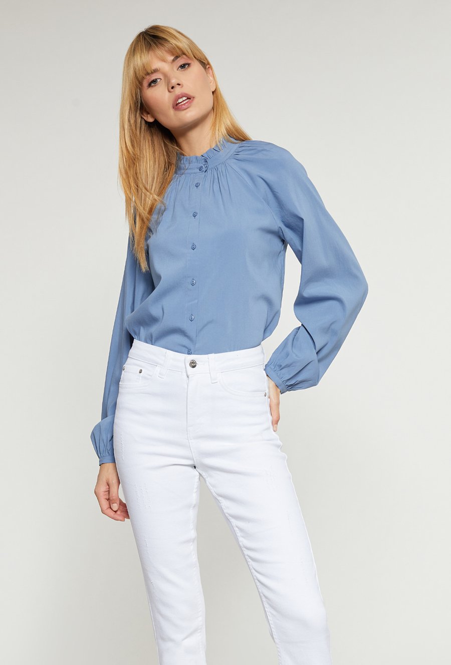 Koszula ze st&oacute;jką