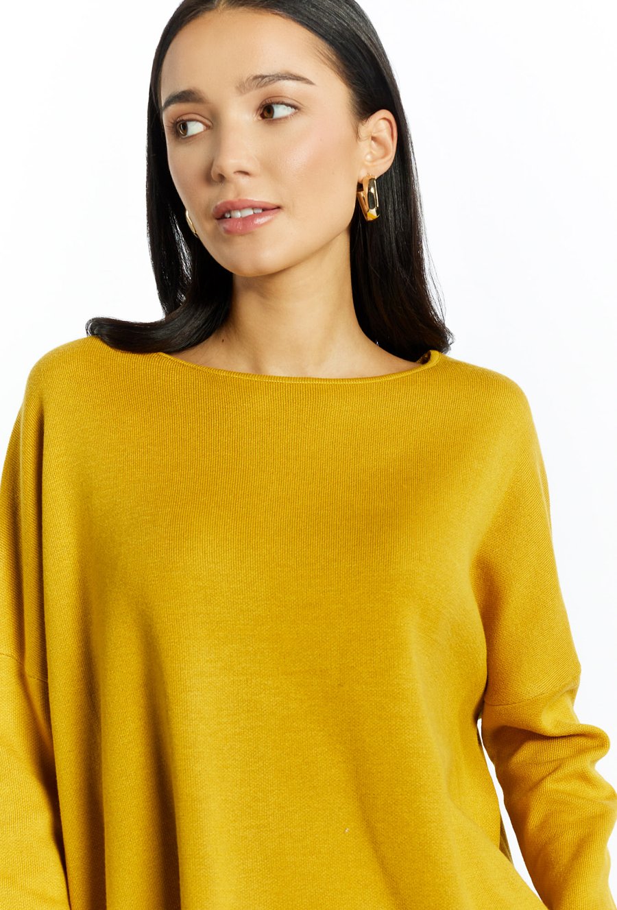 Sweter damski z frędzlami