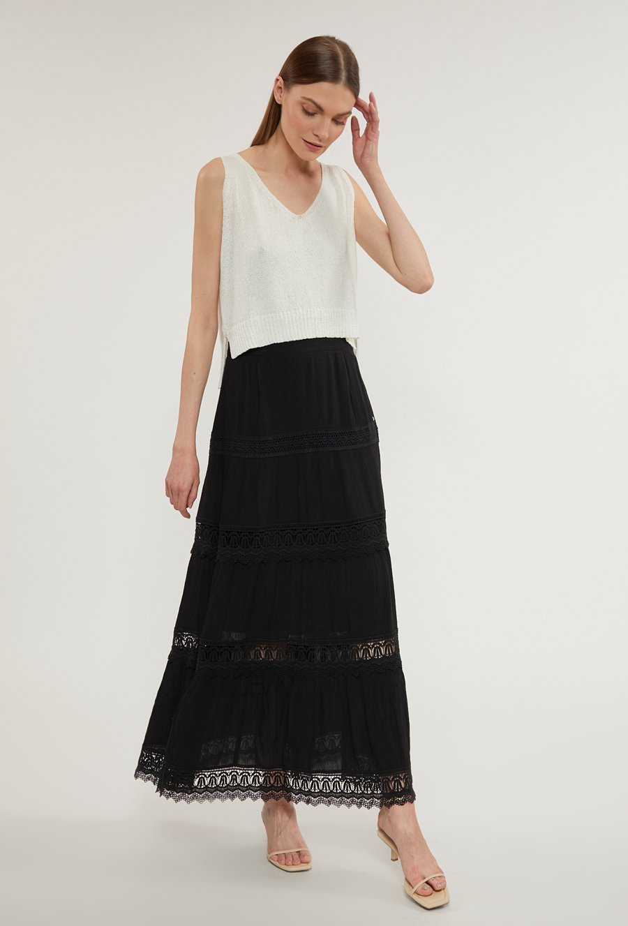 Sp&oacute;dnica damska maxi